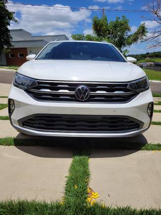 VOLKSWAGEN NIVUS 1.0 200 TSI TOTAL FLEX HIGHLINE AUTOMÁTICO